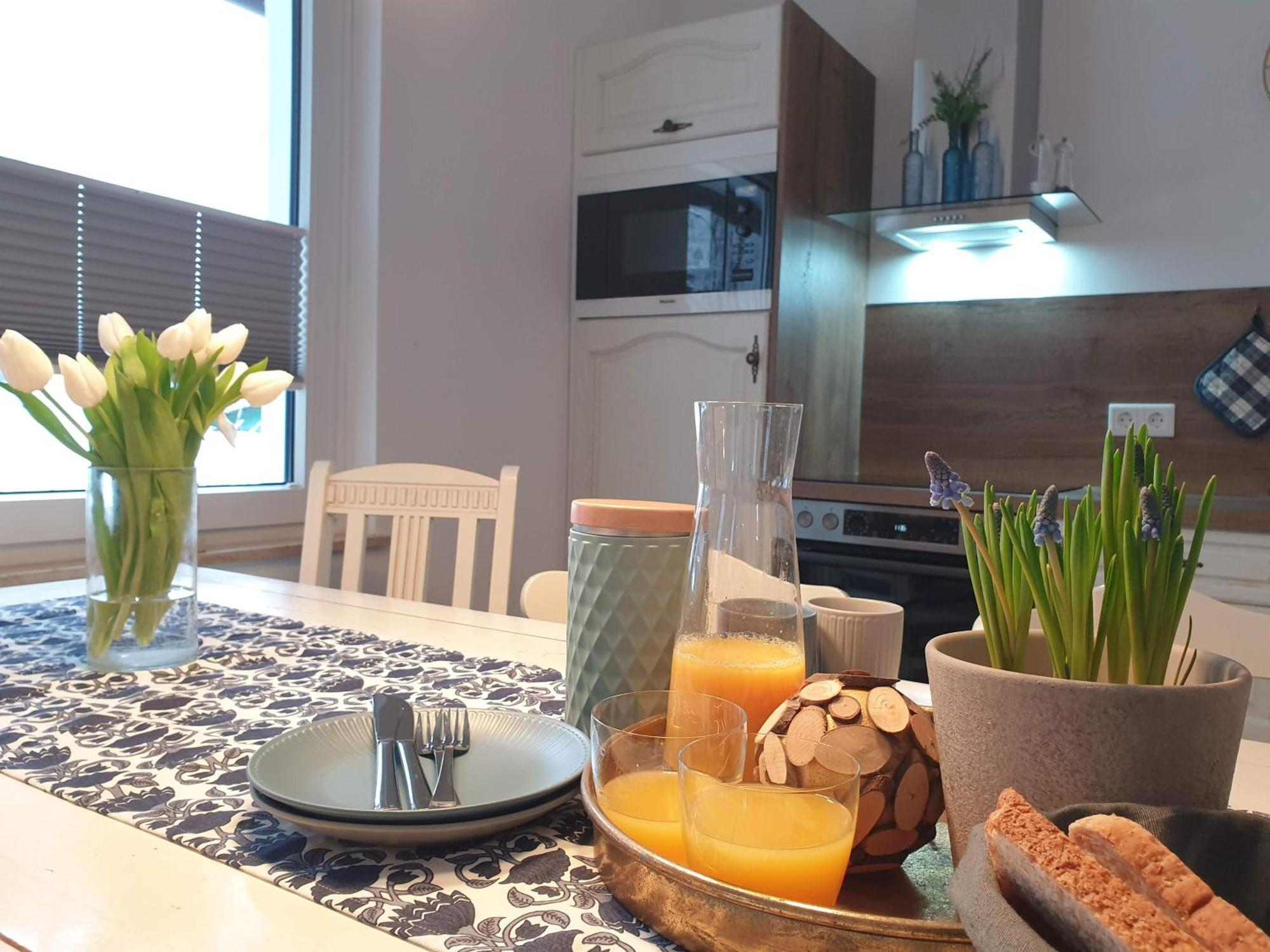 Fewo Winter In Der Villa Waldrand Mit Zwei Balkonen Bad Wunnenberg Bagian luar foto