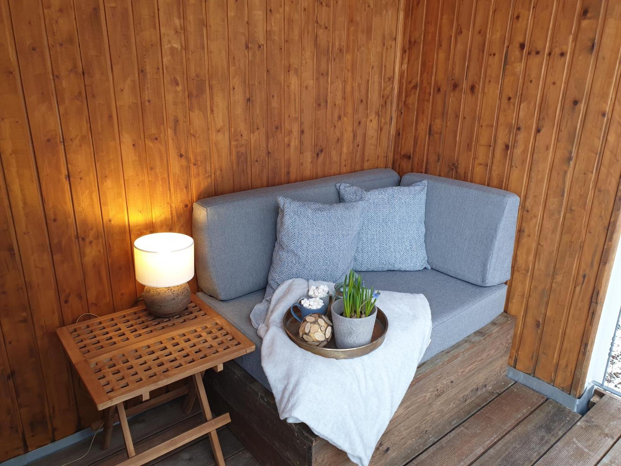Fewo Winter In Der Villa Waldrand Mit Zwei Balkonen Bad Wunnenberg Bagian luar foto